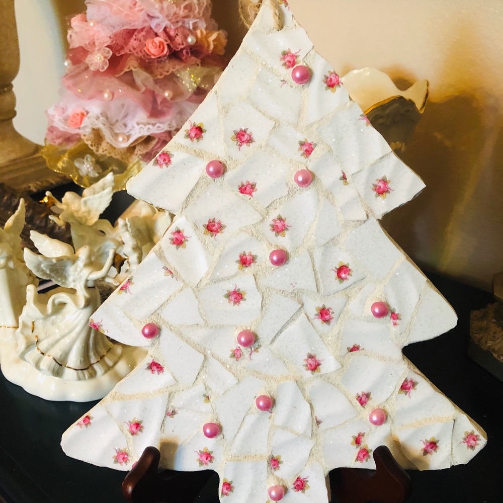 Mosaic Christmas tree wall decor